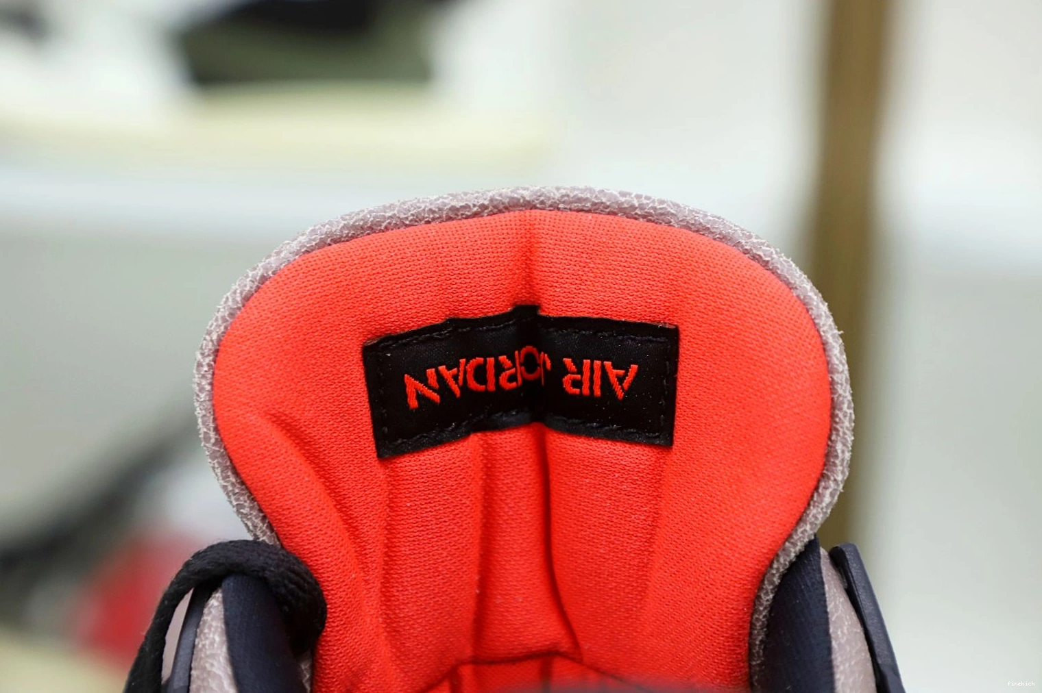 RETRO HAZE' JORDAN 4 AIR 'TAUPE 0920
